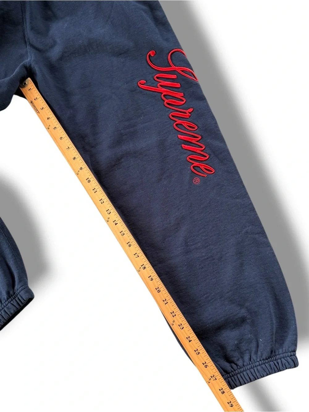 Supreme Raised Script Sweatpants Joggers Size Large Navy Blue Cotton
